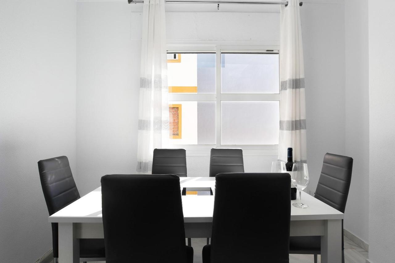 Apartamento Romo โกนิล เด ลาฟรอนเตรา ภายนอก รูปภาพ